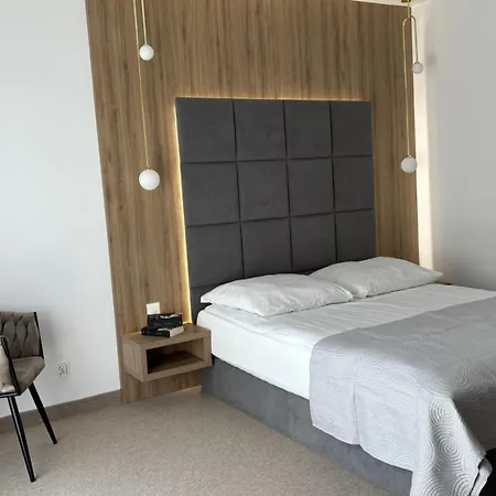 Eden Premium Sauna, Jakuzzi *