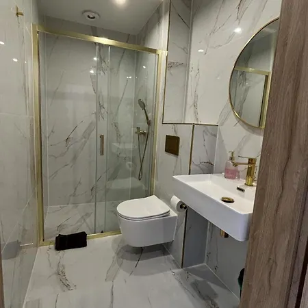 アパートホテル Eden Premium Sauna, Jacuzzi Jastrzębia Góra