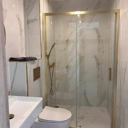 Apartahotel Eden Premium Sauna, Jacuzzi