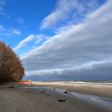 Eden Premium Sauna, Jacuzzi