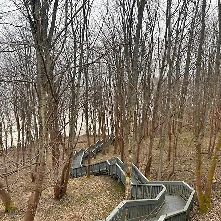 Eden Premium Sauna, Jacuzzi アパートホテル 3*