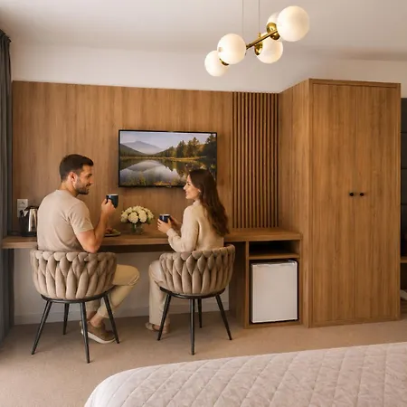 Eden Premium Sauna, Jacuzzi Aparthotel