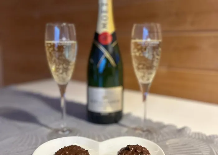 Eden Premium Sauna, Jacuzzi 3* Jastrzębia Góra