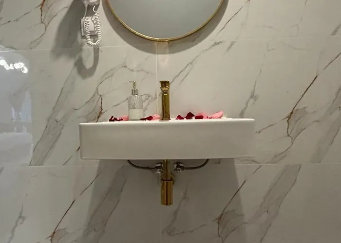 Hotel apartamentowy Eden Premium Sauna, Jacuzzi 3*